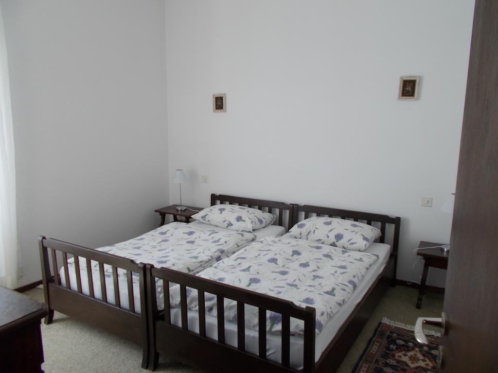 Casa Bianchi Villa Rovio Szoba fotó